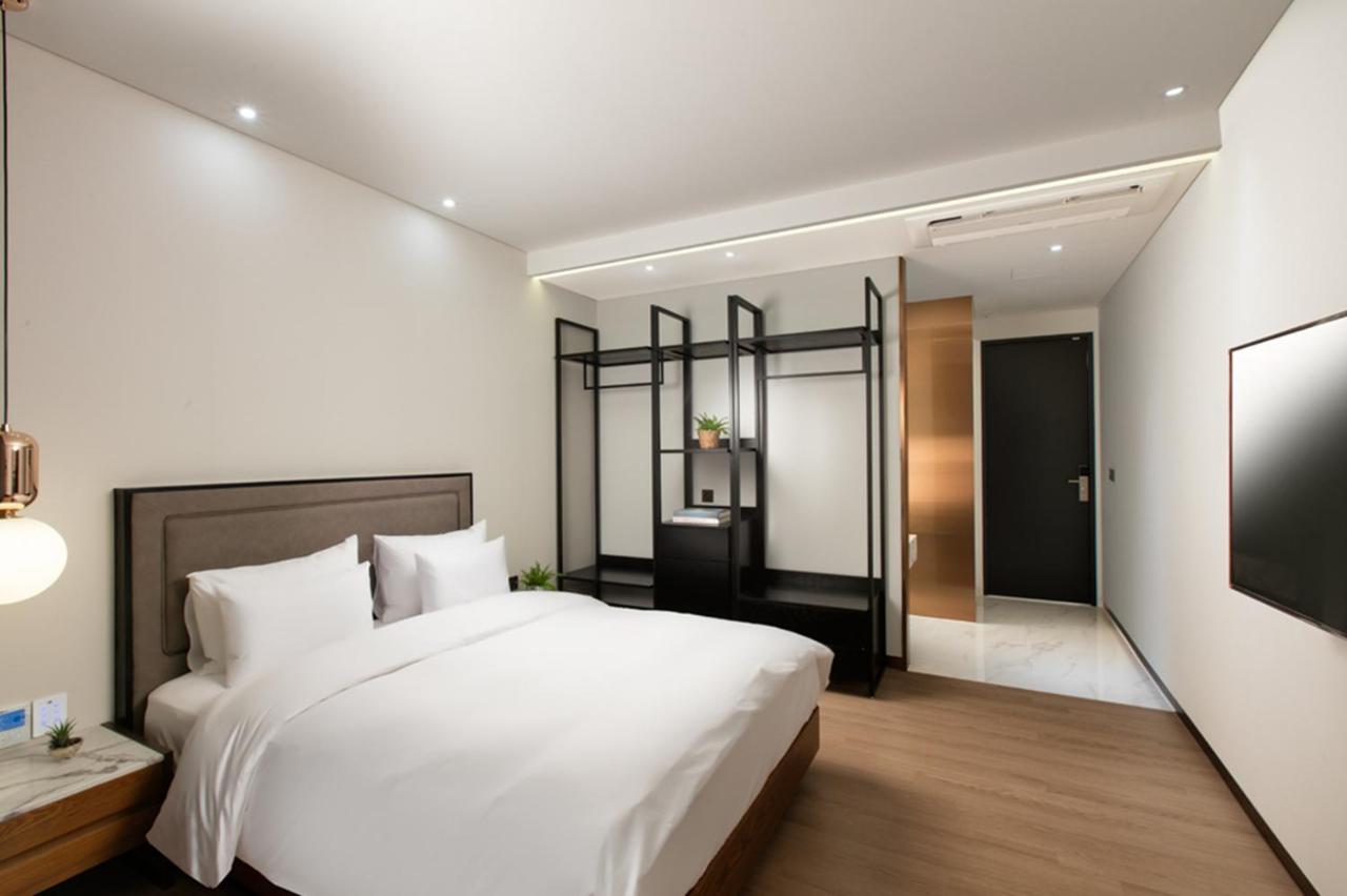 N Bridge Hotel Jeonju Buitenkant foto